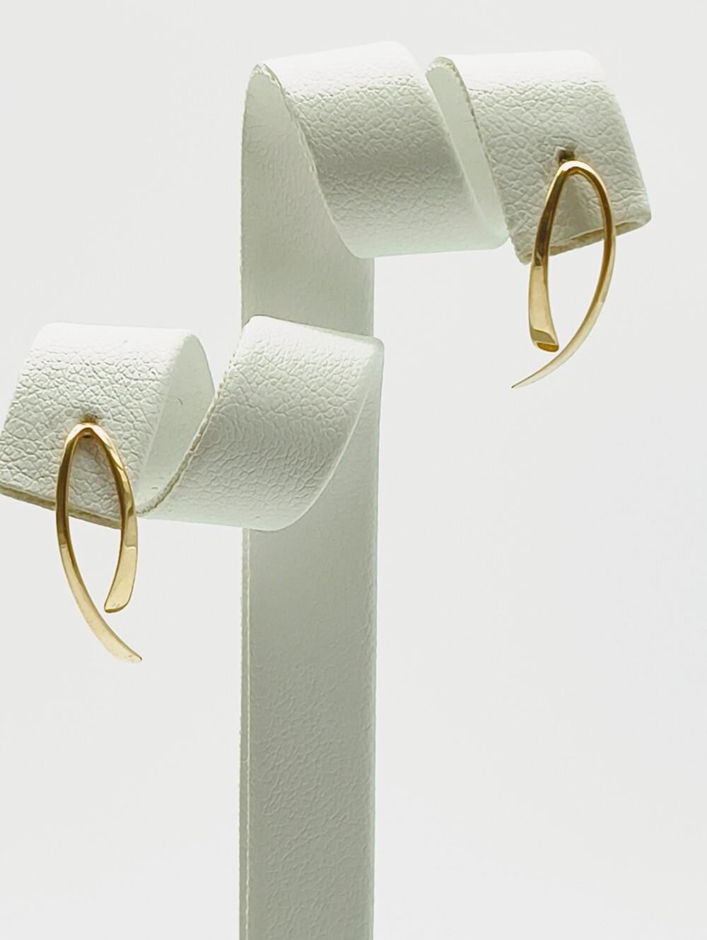 Vintage 14k Yellow Gold Nabco Post Back Earrings